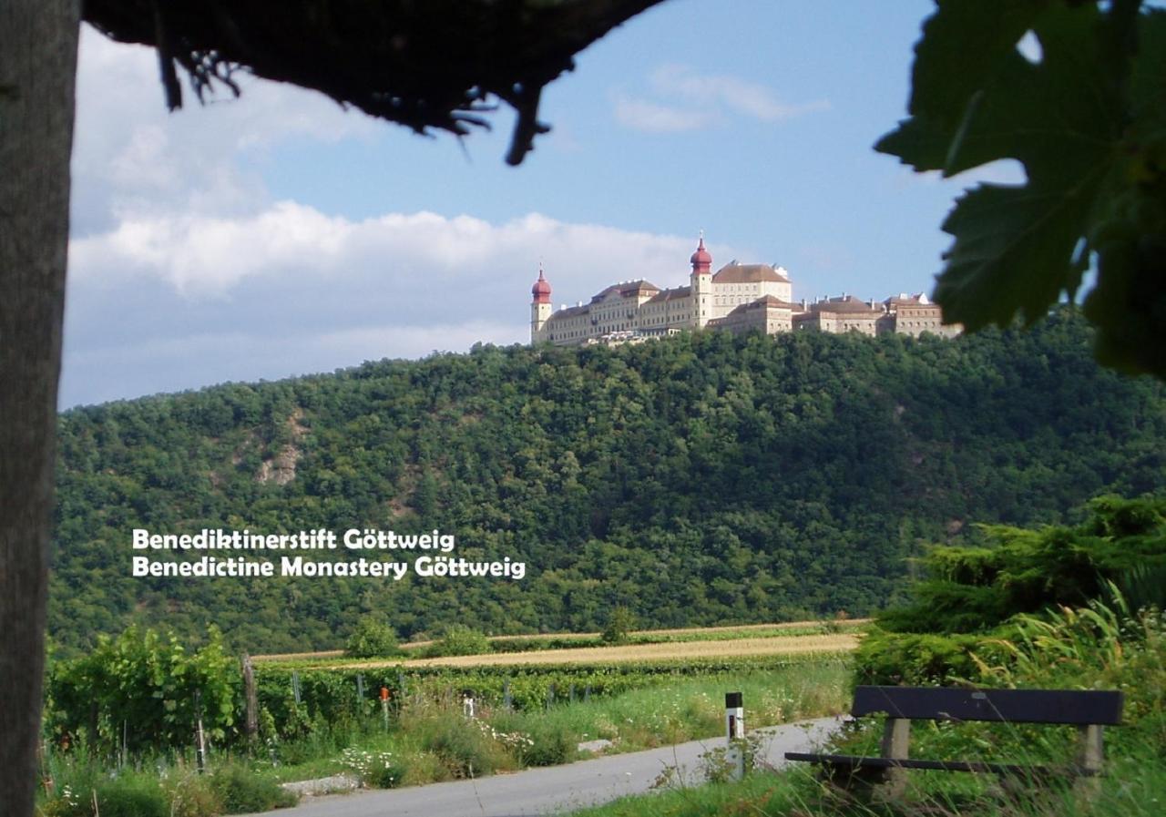 Gaestehaus Am Weinberg - Schlager Prinzersdorf Екстериор снимка